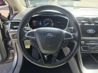 Ford Fusion 2019 SE 4dr Sedán