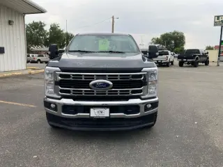 Ford F-350 SD XLT 2025
