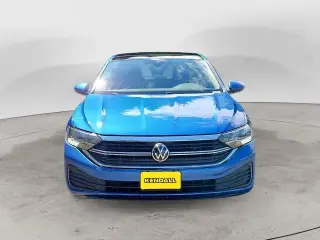 Volkswagen Jetta 2022 SE 4dr Sedán