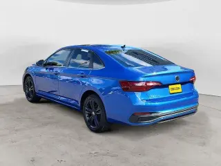 Volkswagen Jetta 2022 SE 4dr Sedán