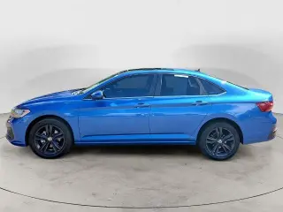 Volkswagen Jetta 2022 SE 4dr Sedán