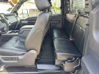 2014 Ford Super Duty F-250 SRW 4WD SuperCab 142" Lariat