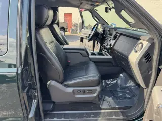 2014 Ford Super Duty F-250 SRW 4WD SuperCab 142" Lariat