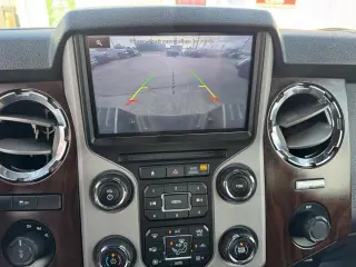 2014 Ford Super Duty F-250 SRW 4WD SuperCab 142" Lariat