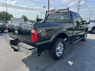 2014 Ford Super Duty F-250 SRW 4WD SuperCab 142" Lariat