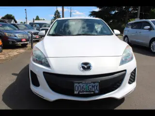 2013 Mazda MAZDA3 4dr Sdn Man i Sport