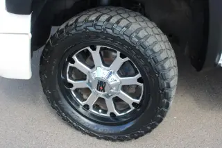 2014 Chevrolet Silverado 1500 4WD Crew Cab 153.0" High Country