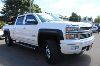 2014 Chevrolet Silverado 1500 4WD Crew Cab 153.0" High Country