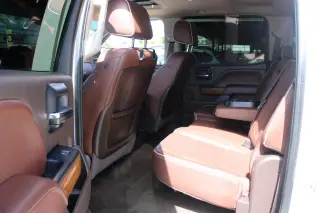 2014 Chevrolet Silverado 1500 4WD Crew Cab 153.0" High Country