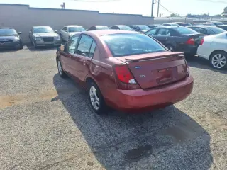 2006 Saturn ION 2