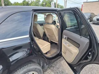 2008 Lincoln MKX BASE