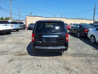 2008 Chrysler Town & Country TOURING