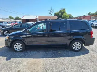 2008 Chrysler Town & Country TOURING