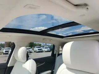Lincoln Nautilus 2024 tracción en las cuatro ruedas Black Label 4dr SUV