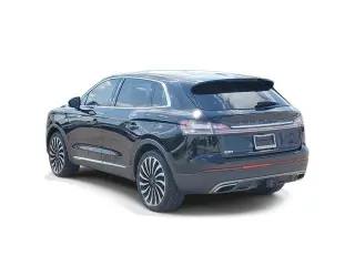 Lincoln Nautilus 2024 tracción en las cuatro ruedas Black Label 4dr SUV