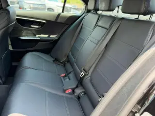 2025 Mercedes-Benz C-Class C300 4MATIC Sedan