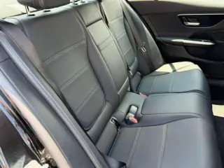 2025 Mercedes-Benz C-Class C300 4MATIC Sedan