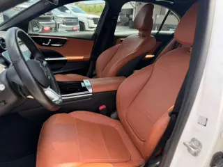 2025 Mercedes-Benz C-Class C300 4MATIC Sedan