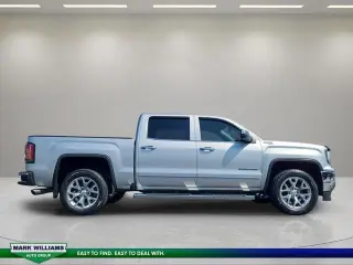 GMC Sierra 1500 2018 4x4 SLT 4dr Crew Cab 5.8 ft. SB