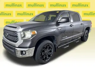 Toyota Tundra 2020 4x4 SR5 Cabina CrewMax 4 puertas Pickup Body on Frame