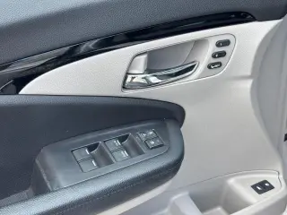Honda Pilot 2019 AWD Touring 4dr SUV con asientos de capitán traseros