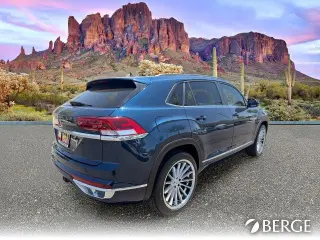 Volkswagen Atlas Cross Sport 2021 V6 SE R-Line 4dr SUV w/Technology