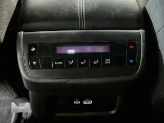 Nissan Pathfinder 2022 SV SUV 4 puertas