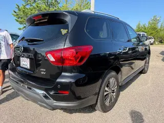 Nissan Pathfinder 2019 4x4 S SUV de 4 puertas