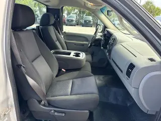 Chevrolet Silverado 1500 2010 4x2 Work Truck Cabina Regular 2 puertas 8 ft. LB