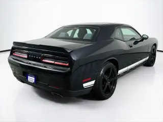 Dodge Challenger 2017 SXT 2dr Coupe