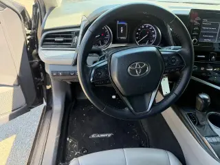 Toyota Camry 2022 SE 4dr Sedán