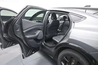 Ford Mustang Mach-E 2023 Premium 4dr SUV