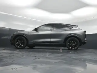 Ford Mustang Mach-E 2023 Premium 4dr SUV
