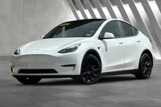 Tesla Model Y 2021 AWD Largo Alcance 4dr Crossover