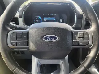 Ford F-150 Lightning 2023 AWD XLT 4dr SuperCrew 5.5 ft. SB