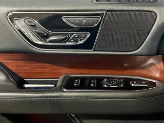Lincoln Navigator L 2022 4x4 Reserve SUV 4 puertas