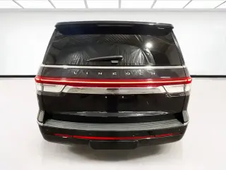 Lincoln Navigator L 2022 4x4 Reserve SUV 4 puertas