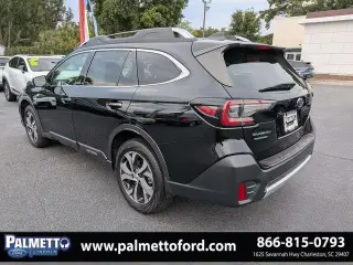 Subaru Outback 2022 AWD Touring XT 4dr Crossover