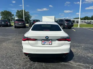 BMW Serie 4 2022 430i 2dr Coupé