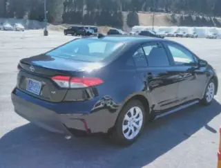 Toyota Corolla 2024 LE 4dr Sedán