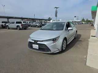 Toyota Corolla 2024 LE 4dr Sedán