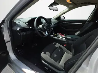 Nissan Altima 2023 2.5 SV Sedán 4 puertas