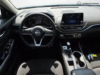 Nissan Altima 2023 2.5 SV Sedán 4 puertas