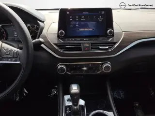 Nissan Altima 2023 2.5 SV Sedán 4 puertas