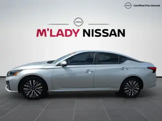 Nissan Altima 2023 2.5 SV Sedán 4 puertas