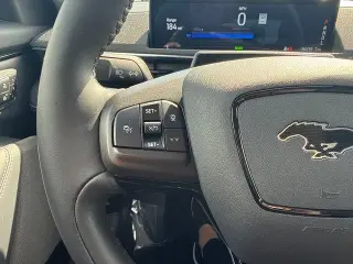 Ford Mustang Mach-E 2023 AWD California Route 1 4dr SUV