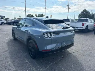 Ford Mustang Mach-E 2023 AWD California Route 1 4dr SUV