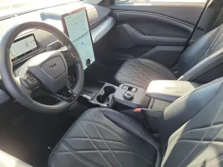 Ford Mustang Mach-E 2021 Select 4dr SUV