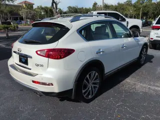 INFINITI QX50 2017 4dr Crossover
