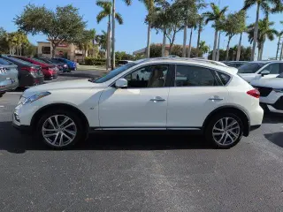 INFINITI QX50 2017 4dr Crossover